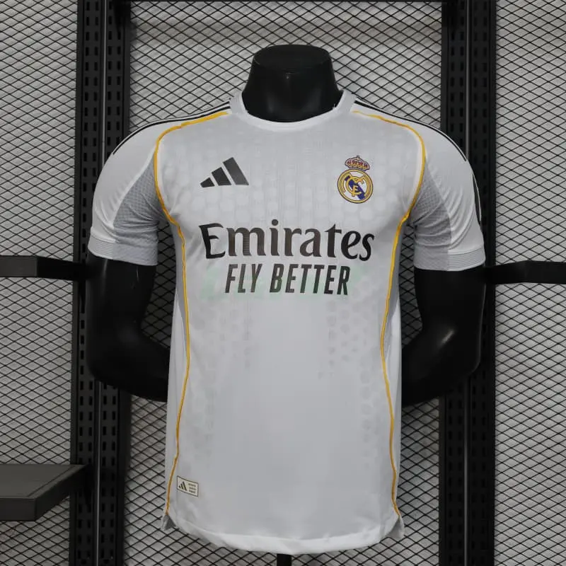 Camiseta Real Madrid 1ª Equipación 2025/2026 Blanco con Parche HP (EDICIÓN JUGADOR)