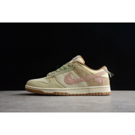 SB Dunk Low Bright Side