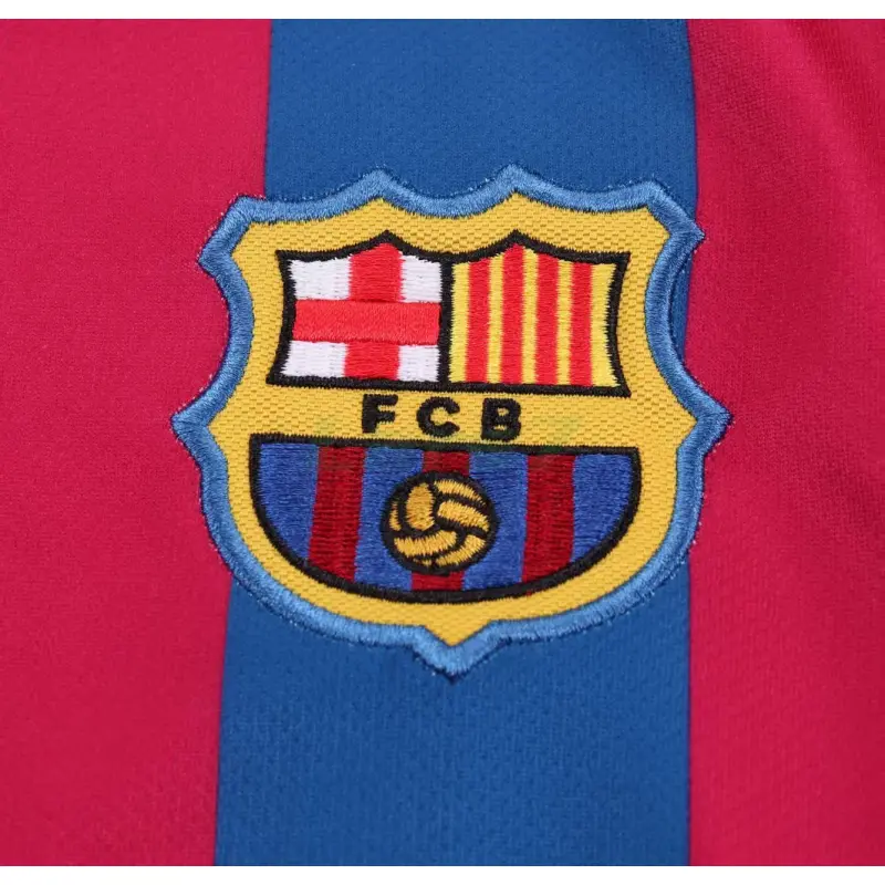 Camiseta Barcelona 1ª Equipación Retro 2005/06 ML Rojo/Azul Niño Kit Camiseta Barcelona 1ª Equipación Retro 2005/06 ML Rojo/Azul Niño Kit