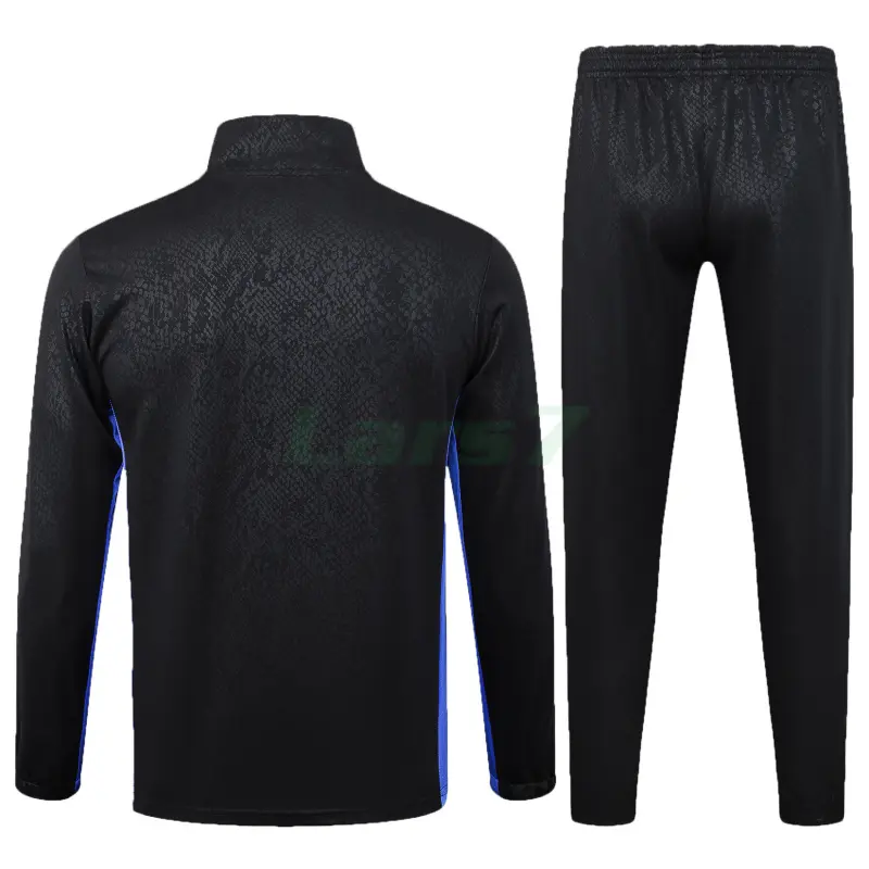Chaqueta Barcelona 2025/2026 Negro/Morado con Estampado Chaqueta Barcelona 2025/2026 Negro/Morado con Estampado