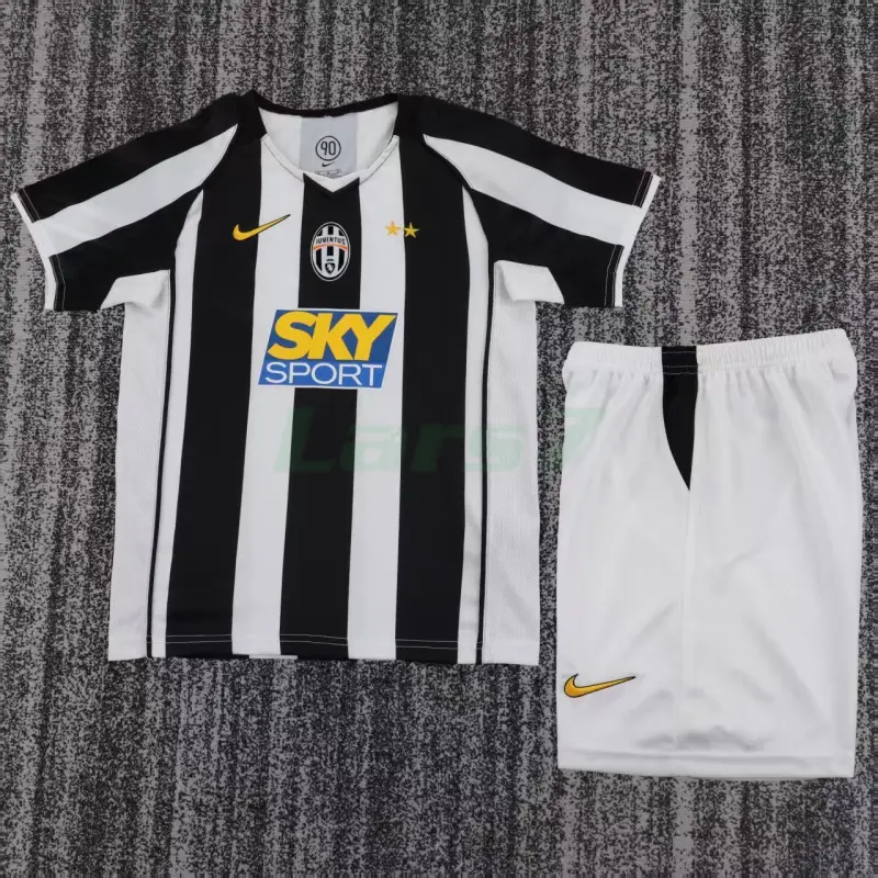 Camiseta Juventus 1ª Equipación Retro 2004/05 Blanco/Negro Niño Kit Camiseta Juventus 1ª Equipación Retro 2004/05 Blanco/Negro Niño Kit