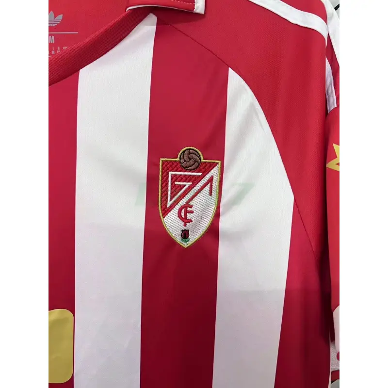 Camiseta Granada 2026/2027 Rojo/Blanco Versión Retro