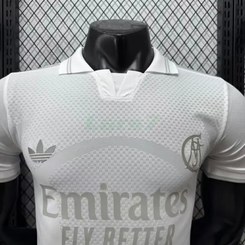 Camiseta Real Madrid 125 Aniversario Edición 2026/2027 Blanco (EDICIÓN JUGADOR)