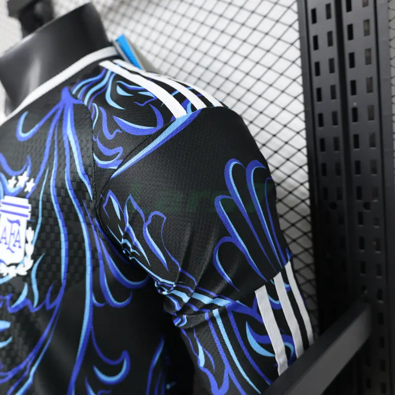 Camiseta Argentina 2ª Equipación Mundial 2026 ML Negro/Azul con FIFA2022 (EDICIÓN JUGADOR)