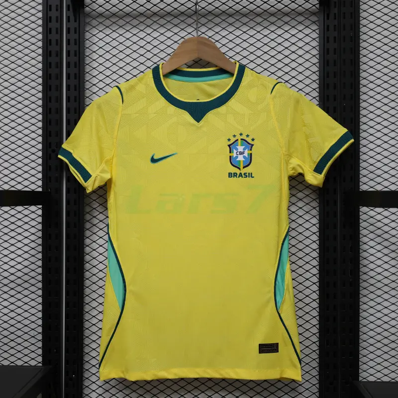 Camiseta Brasil 1ª Equipación Mundial 2026 Amarillo Mujer (EDICIÓN JUGADOR)