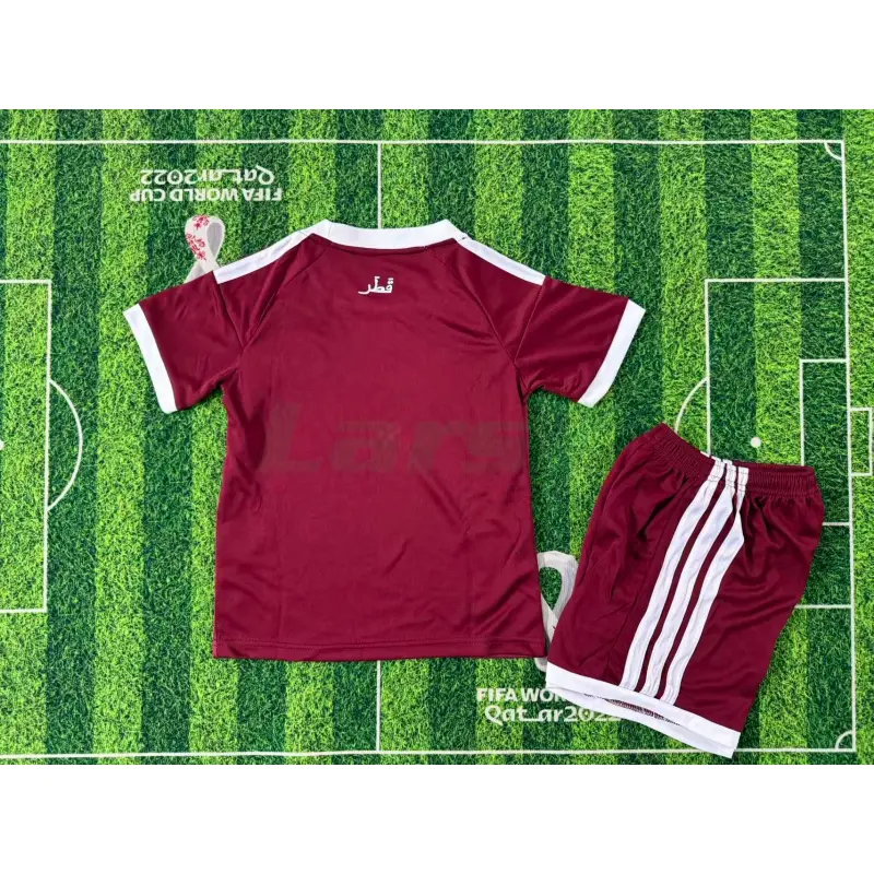 Camiseta Qatar 1ª Equipación Mundial 2026 Rojo Niño Kit
