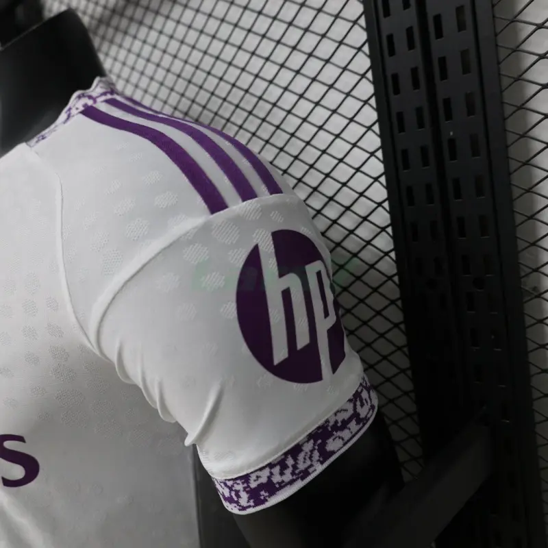 Camiseta Real Madrid 2026/2027 Edición Especial Blanco/Morado (EDICIÓN JUGADOR)