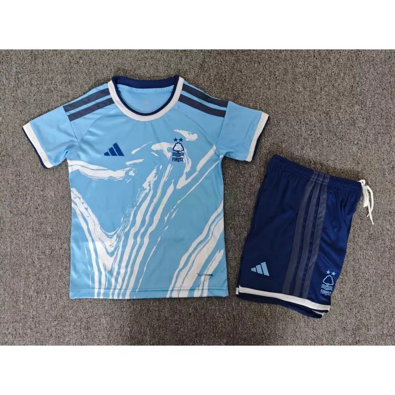 Camiseta Nottingham Forest 3ª Equipación 2026/2027 Azul Claro Niño Kit